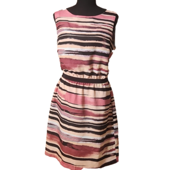 LOFT Dresses & Skirts - LOFT sleeveless dress, size Medium